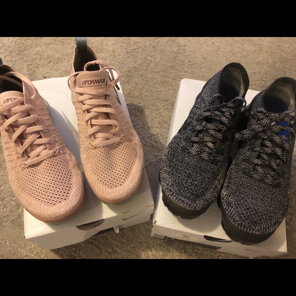two pairs of Nike Air Vapormax Flyknit 2